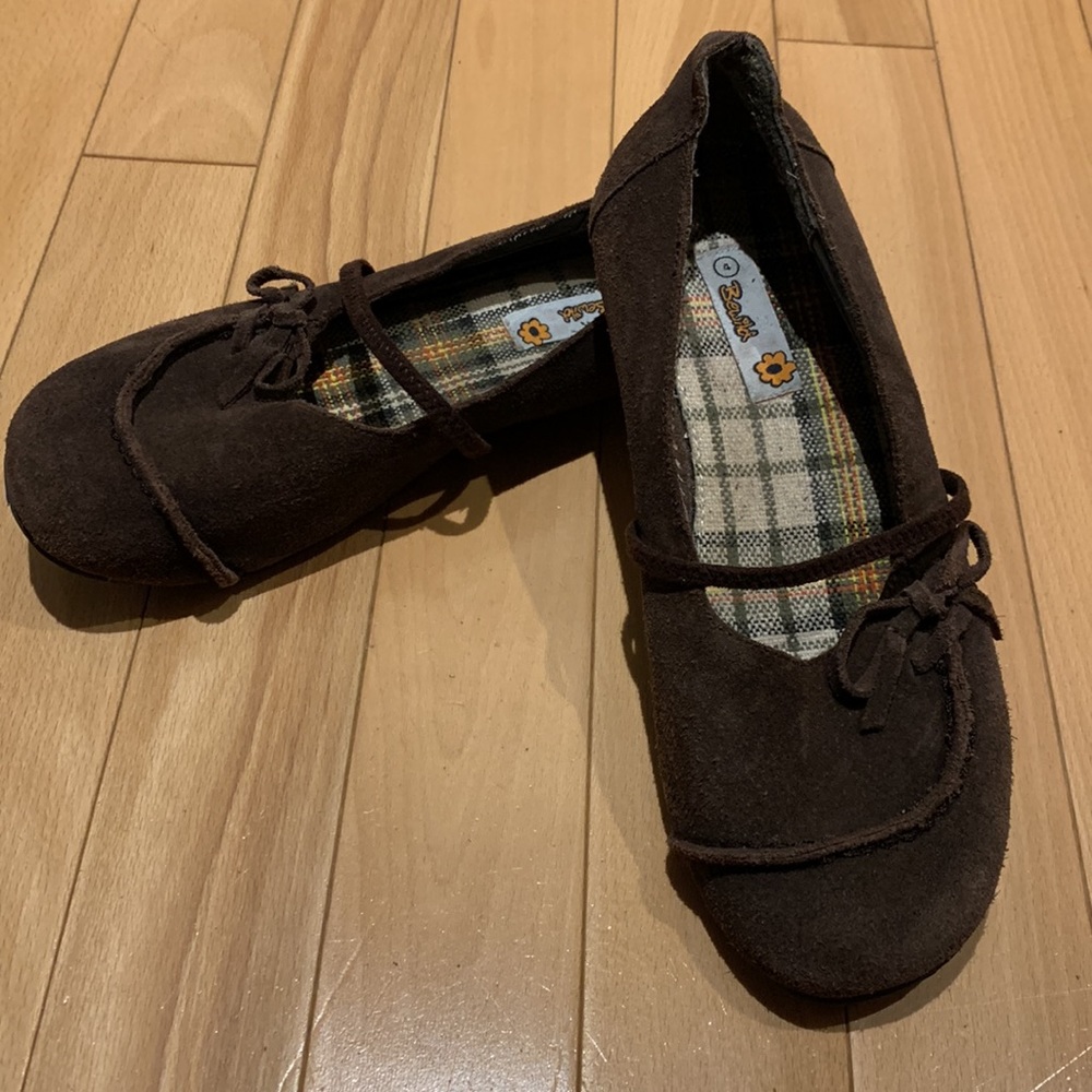 Bewild Brown Suede ballet flats - size 4 Youth/ size 6.5 Women’s